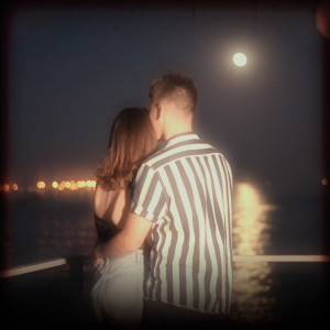 Dengarkan Mood lagu dari Tabasco dengan lirik