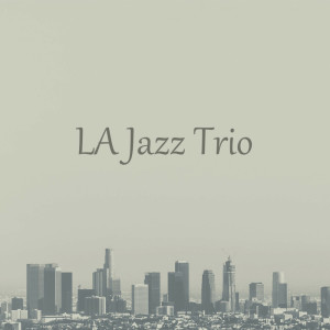 ดาวน์โหลดและฟังเพลง Please Don't Leave Me พร้อมเนื้อเพลงจาก LA Jazz Trio