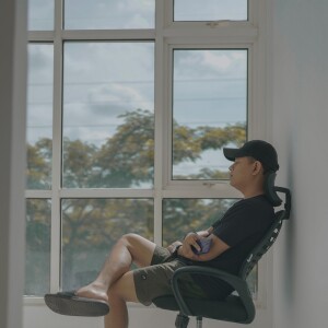 Listen to Melihatmu Bahagia song with lyrics from Yuda pratama