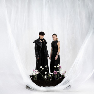 SONORUGGIERO的專輯Artificiale (feat. Mavie)