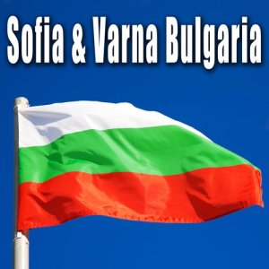 收聽Sound Ideas的Varna, Bulgaria, City Traffic Ambience, Fast Speed Along Boulevard歌詞歌曲