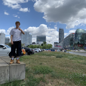 Listen to Moneytopf (Explicit) song with lyrics from Spacelord