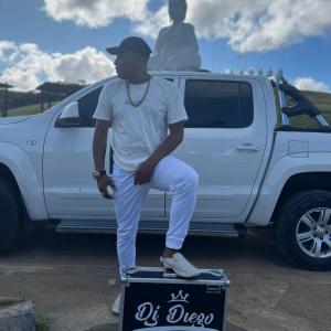 收聽DJ DIEGO O ÚNICO的Travamento do Vapo Vapo (Live|Explicit)歌詞歌曲