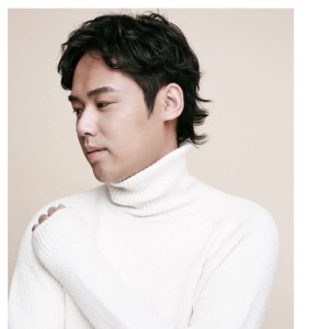 Dengarkan lagu 小姐姐 nyanyian 杨蔺 dengan lirik