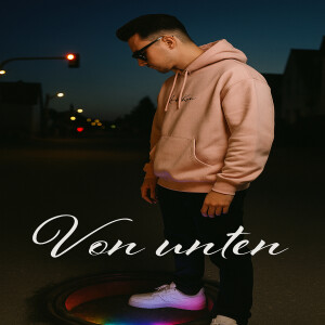 收听Elmio的Von Unten歌词歌曲