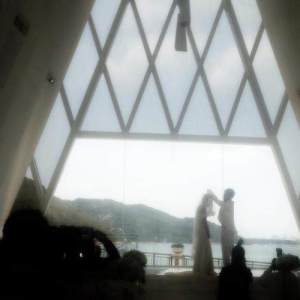 Listen to Miss Right song with lyrics from 星雨