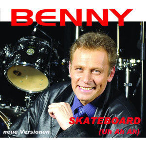 ดาวน์โหลดและฟังเพลง Skateboard พร้อมเนื้อเพลงจาก Benny