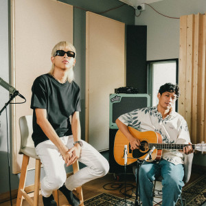 ดาวน์โหลดและฟังเพลง พ่องตาย (Acoustic Version|Explicit) พร้อมเนื้อเพลงจาก K.Aglet