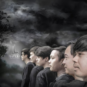 Listen to หยุดพูดได้ไหมว่าเรายังรักกัน song with lyrics from Leaks