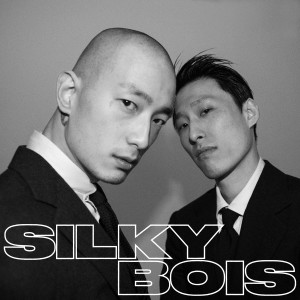 Dengarkan Plain Jane (Explicit) lagu dari 실키보이즈 dengan lirik