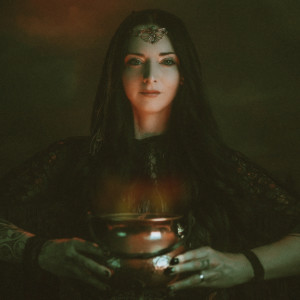 Joy Shannon的專輯The Spell