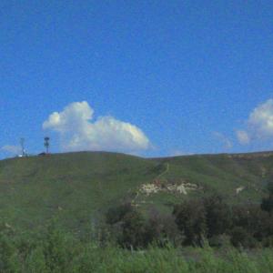 收聽Scott Swayy的sorrow's address.歌詞歌曲