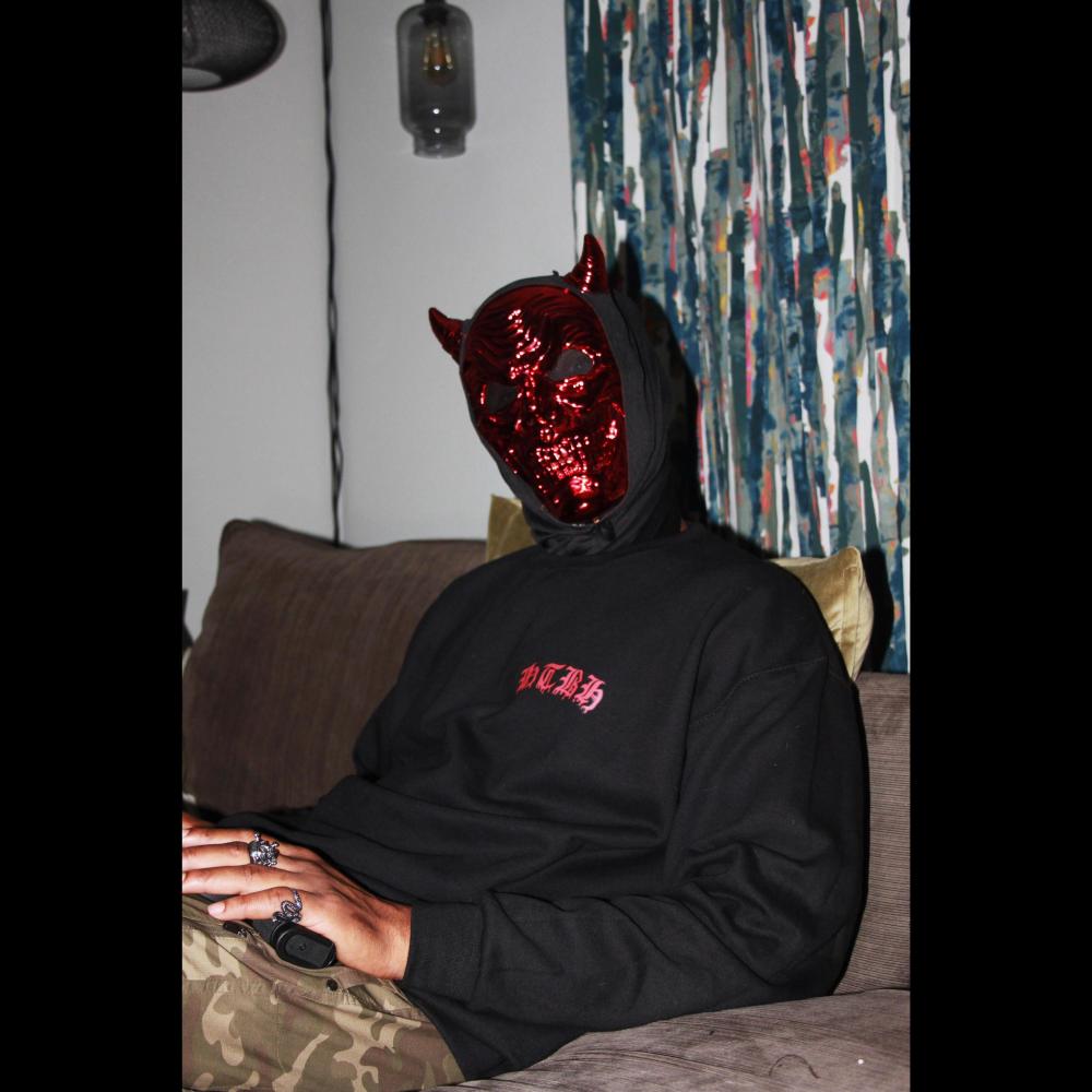 Kick Doe (feat. Shyneboikash) (Explicit)