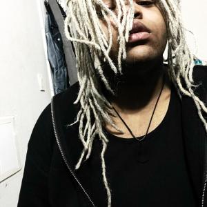 ดาวน์โหลดและฟังเพลง look up at the sky (Explicit) พร้อมเนื้อเพลงจาก 80cry