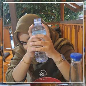 ดาวน์โหลดและฟังเพลง Ojo Nelongso Goblok Mencinta พร้อมเนื้อเพลงจาก DJ IQUL