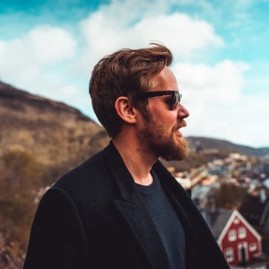 Listen to Oh Yeah song with lyrics from Sølvryggen