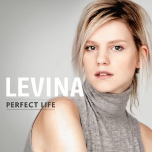ดาวน์โหลดและฟังเพลง Wildfire (Instrumental) พร้อมเนื้อเพลงจาก Levina