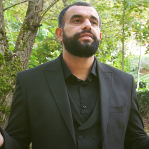 ดาวน์โหลดและฟังเพลง Ty të thëret Ezani พร้อมเนื้อเพลงจาก Gazmend Krasniqi