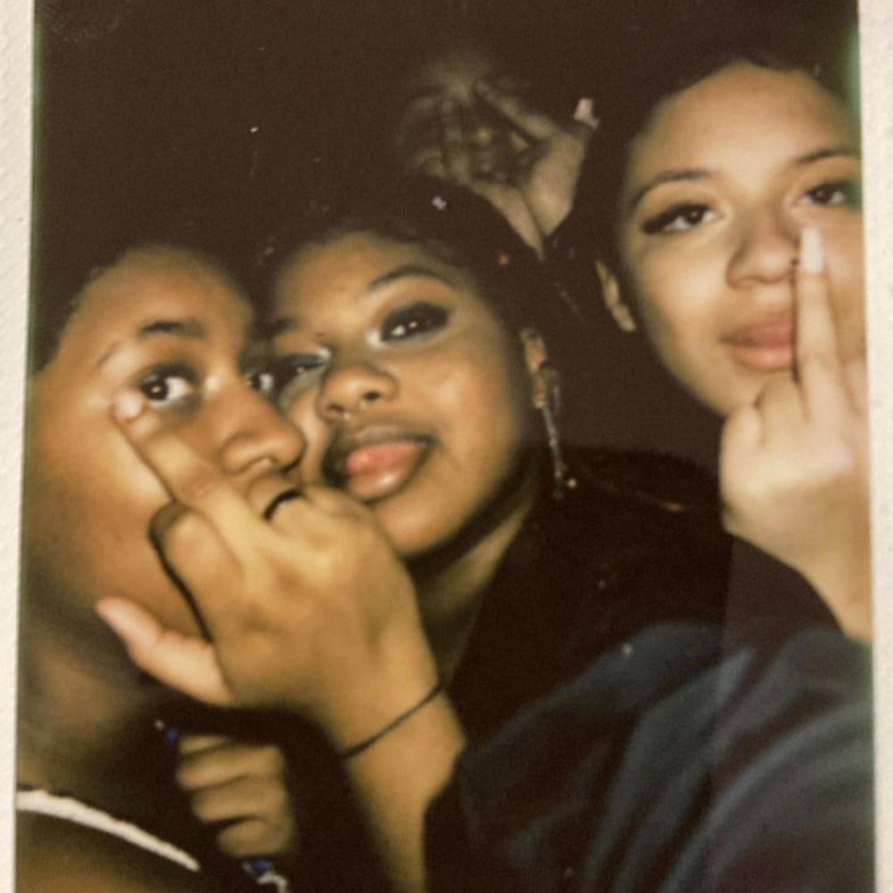 Sippin Red (feat. TheKidHugo) (Explicit)