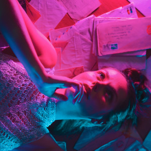 收聽Mademoiselle Dorota的Król palantów歌詞歌曲