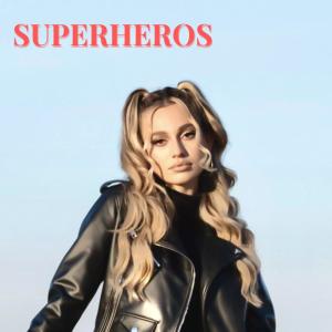 收聽Ally Lynn的Superheros歌詞歌曲