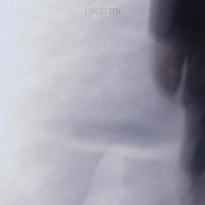 收听RXLZQ的WHITE (2021 Remastered Version)歌词歌曲