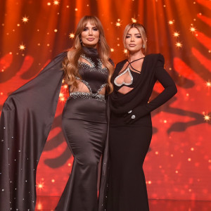 Listen to Qikat Shqiptare song with lyrics from Albëria Hadergjonaj