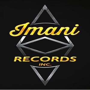 收聽queen AaMinah的Love Yourself歌詞歌曲