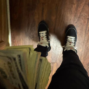 Machoo的專輯Look at em (Explicit)