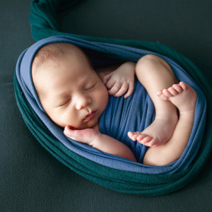 Baby Sleeping Playlist的專輯Soothing Lullaby Melodies: Music for Baby Sleep