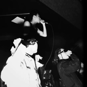 Listen to Switch Lane (伴奏) song with lyrics from A1 TRIP