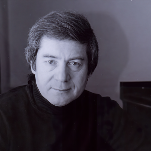Dmitri Alexeev ดาวน์โหลดและฟังเพลงฮิตจาก Dmitri Alexeev