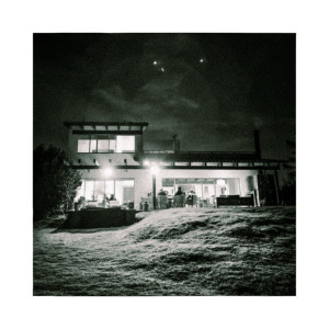 ดาวน์โหลดและฟังเพลง MAGIA พร้อมเนื้อเพลงจาก Huasón 19