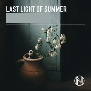 收聽Andrew Green的Twilight Reflections歌詞歌曲