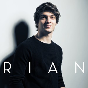 ดาวน์โหลดและฟังเพลง Even If It Burns พร้อมเนื้อเพลงจาก Rian
