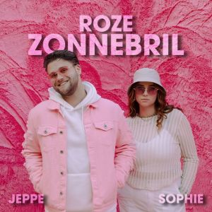 Dengarkan lagu Roze Zonnebril nyanyian Jeppe dengan lirik