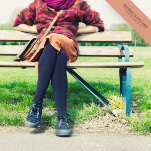 Dengarkan lagu Walk through the forest of memory nyanyian Jee Huijeong dengan lirik