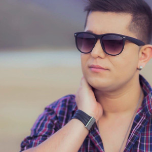 Listen to Po thotë vllau jonë song with lyrics from Daim Lala