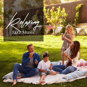 Listen to Garden Barbeque Party with Family song with lyrics from Chill Lounge Music Zone