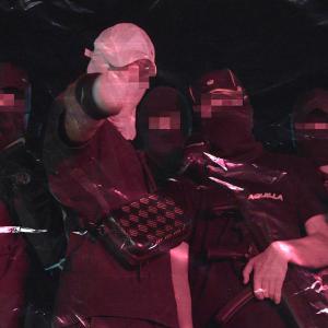 收聽Petrov的JA SAM TAJ (feat. Poco Cone) (Explicit)歌詞歌曲