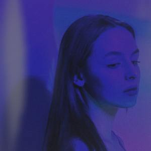Listen to зима song with lyrics from naomonis