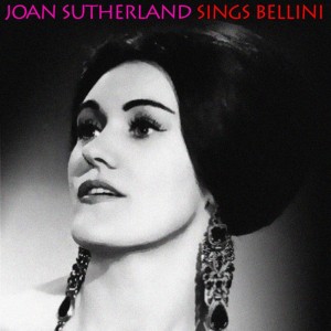 ดาวน์โหลดและฟังเพลง Norma: Sediziose voci... Casta diva... Ah! Bello a me พร้อมเนื้อเพลงจาก Dame Joan Sutherland