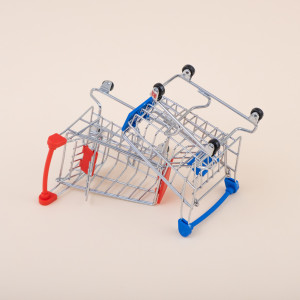 Isaac Challis Eaton的專輯Goes to the Store