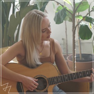 收聽Madilyn Bailey的Rather Be歌詞歌曲