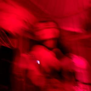 收聽Young Prxblms的Y Ahora Tú Lloras (Explicit)歌詞歌曲