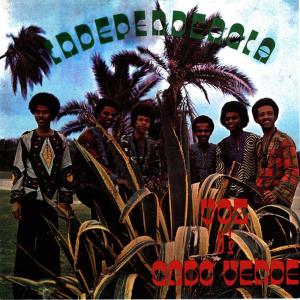 ดาวน์โหลดและฟังเพลง La Pica Pica พร้อมเนื้อเพลงจาก Voz de Cabo Verde