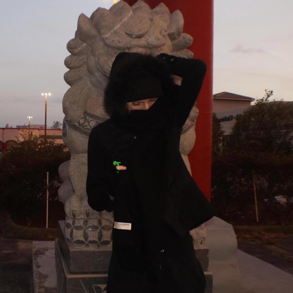 Pearl (Explicit)