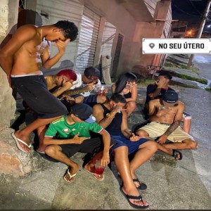 Album AQUELA QUE CHAPADINHA FAZ VIDEO PRA TK TK (Explicit) from Dj guizim