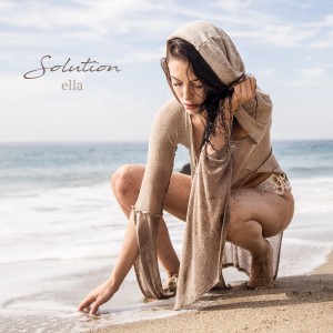 ดาวน์โหลดและฟังเพลง Solution พร้อมเนื้อเพลงจาก Ella