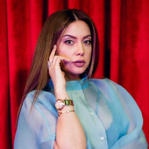 Listen to Senin Üreyin Daşdı Nedi (Explicit) song with lyrics from Ayan Babakishiyeva